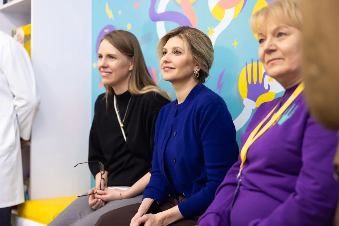 Зеленська показала наймодніші кольори зими 2023-2024: як їх поєднувати. Фото образів