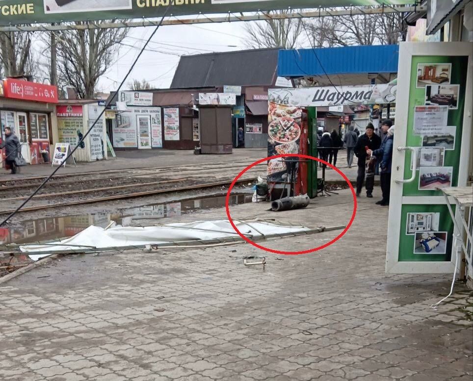 В Іловайську вибухнуло нафтосховище окупантів, почалася пожежа. Фото dqxikeidqxitkant