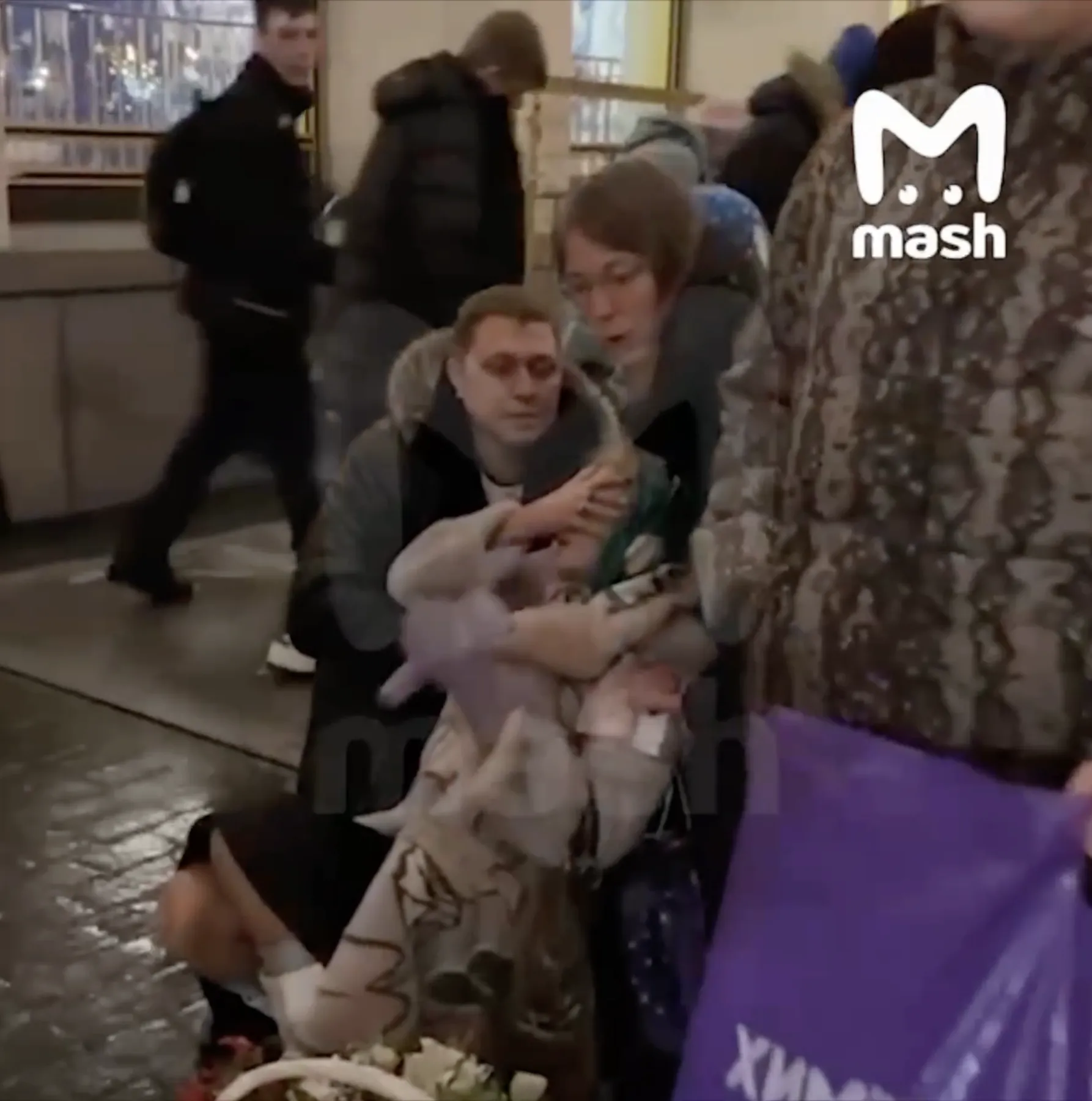 Путинистка Цыганова устроила цирк из-за детей из Донбасса: ее высмеяли даже россияне. Видео dqxikeidqxiqqeant