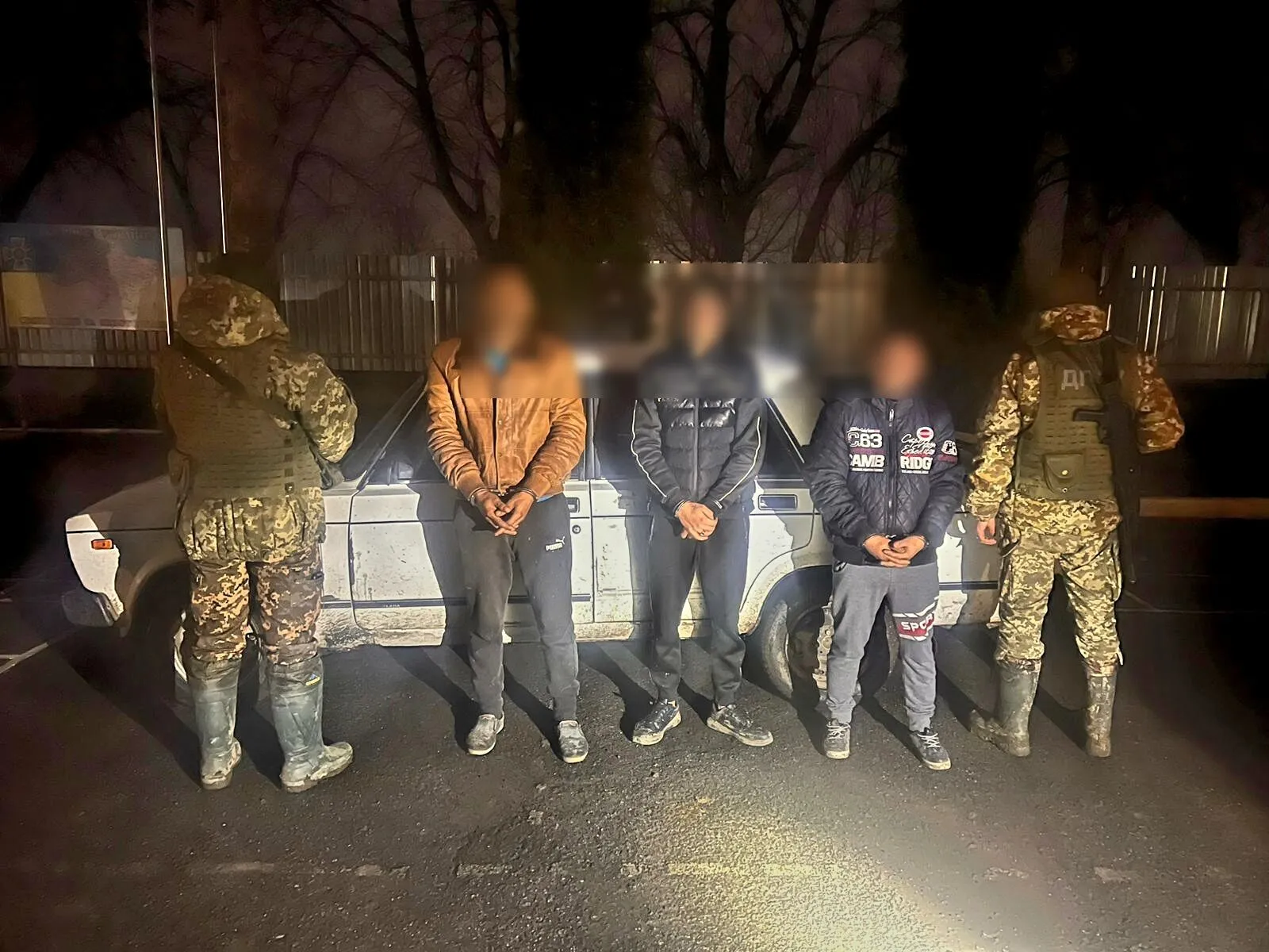 Задержание еще троих нарушителей