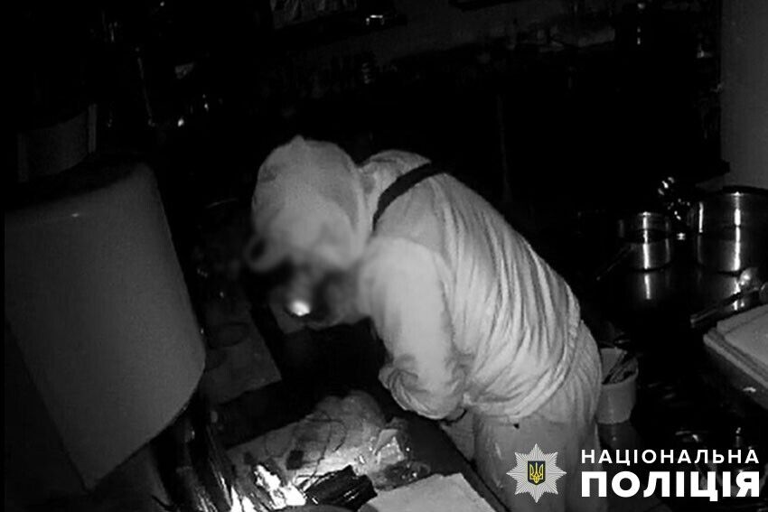 У Києві гаряче затримали рецидивіста, який намагався обікрасти ресторан. Фото