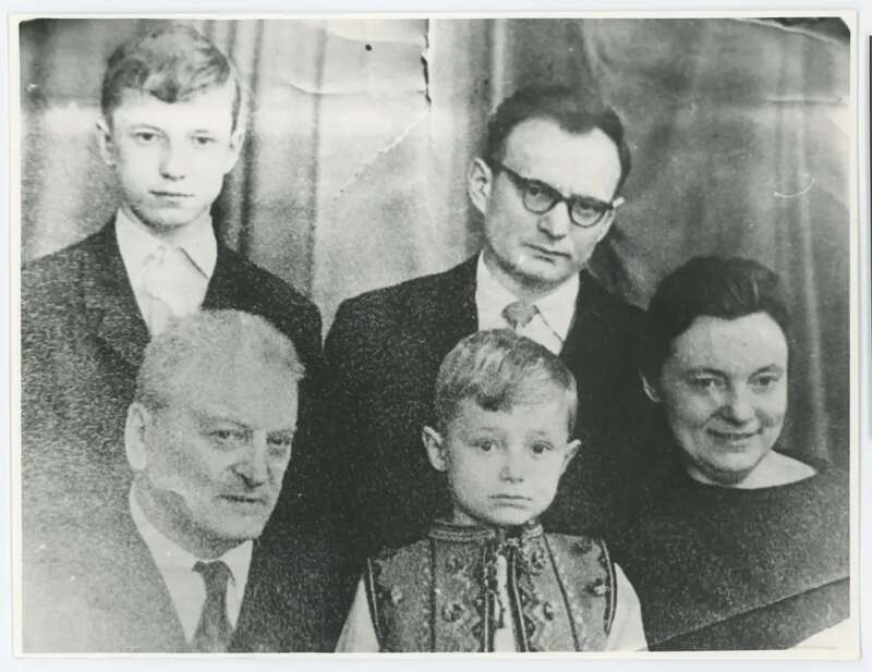 Умер Юрий Юрачковский, правнук Ивана Франко. | Сбруч dqxikeidqxitkant