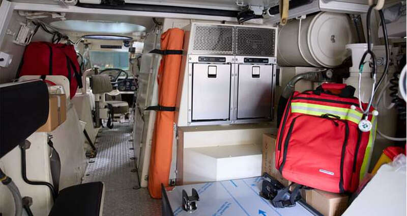 Іспанія передасть Україні медичні бронетранспортери Pegaso Испания передаст Украине медицинские бронетранспортеры Pegaso