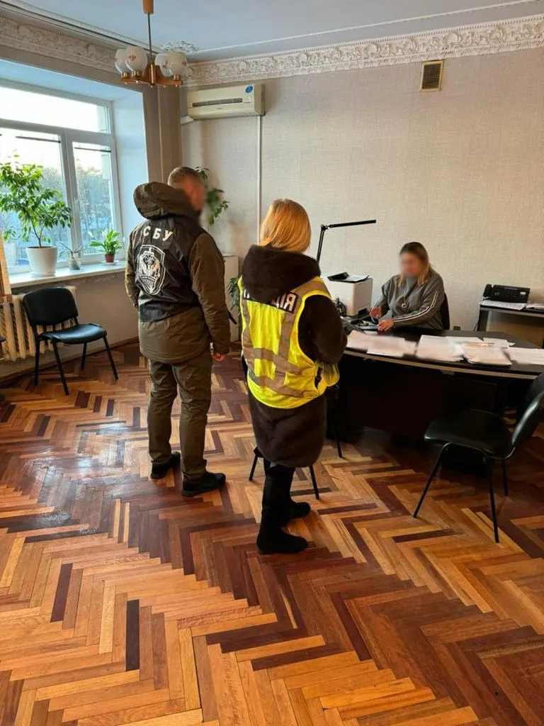 У Києві викрили чергову схему переправлення ухилянтів через кордон: за