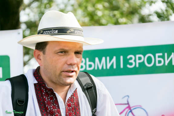 Передвиборні жнива: хто й як жне свій електорат - фото 3 Передвиборні жнива: хто й як жне свій електорат - фото 3