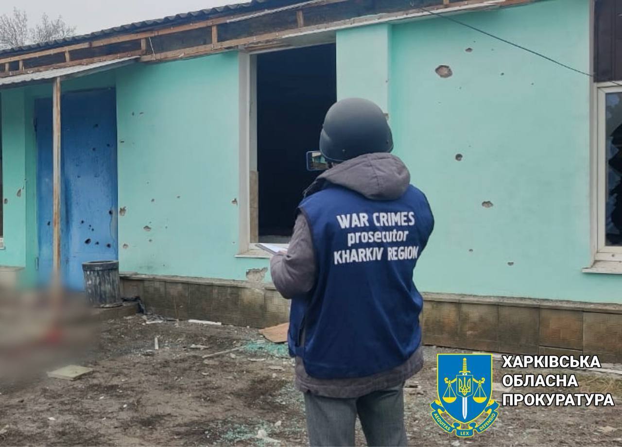 Росіяни обстріляли ринок у Вовчанську: загинула мирна мешканка. Фото