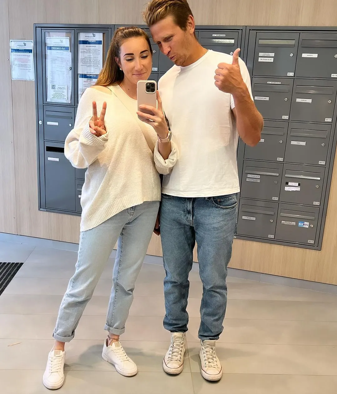 Зірка українського біатлону закохався у відому швейцарку і поріднився з фаном Путіна: роман розпочався у літаку та пережив війну