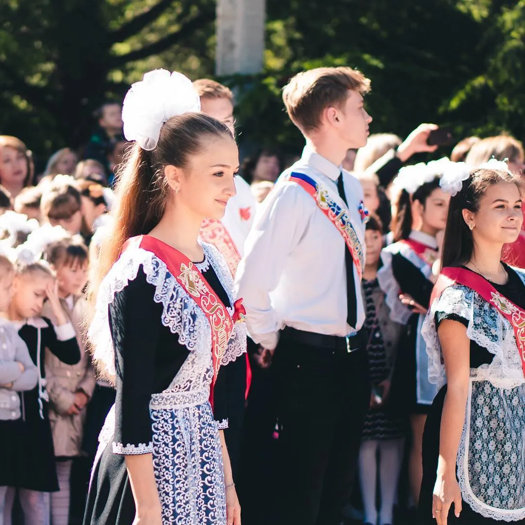 Миколенко одружився з дівчиною з Криму і показав фото
