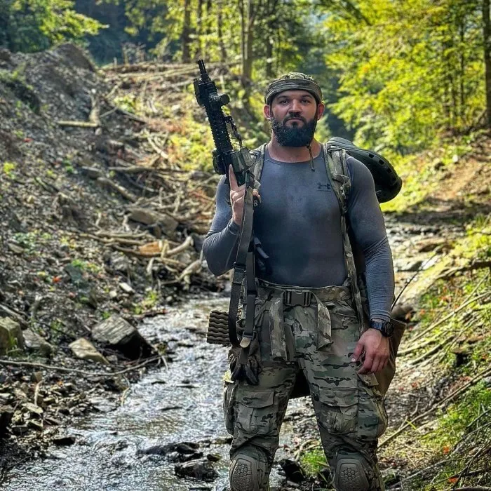 Без єдиного пострілу: кулеметник  dqxikeidqxitkant