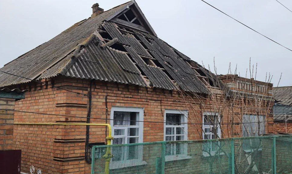 Росіяни обстріляли Нікопольський район: пошкоджено житлові будинки, постраждали люди. Фото