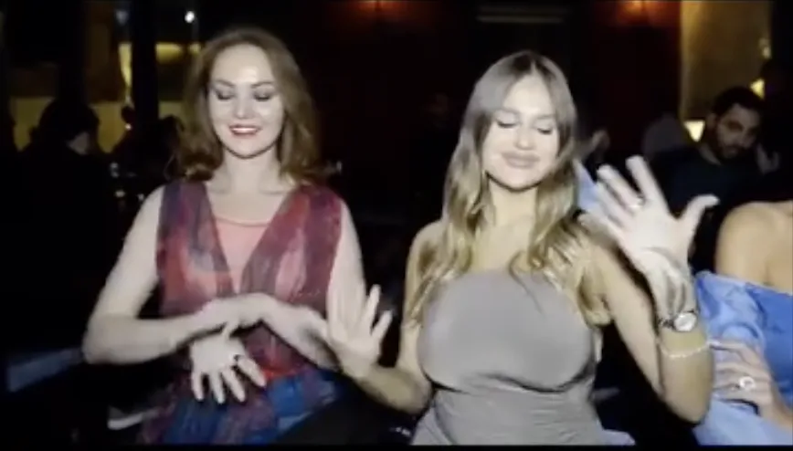     ?   dqxikeidqxiqqeant