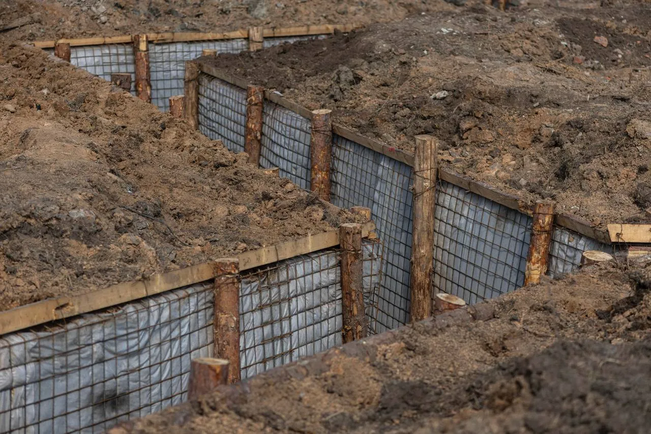 Зуби дракона, бетонні укриття і вогневі позиції: в Міноборони показали зведення фортифікацій на Запорізькому напрямку. Фото