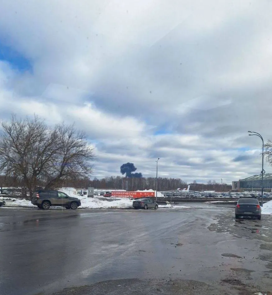 Стало відомо, скільки людей було на борту військового Іл-76, який впав у Росії