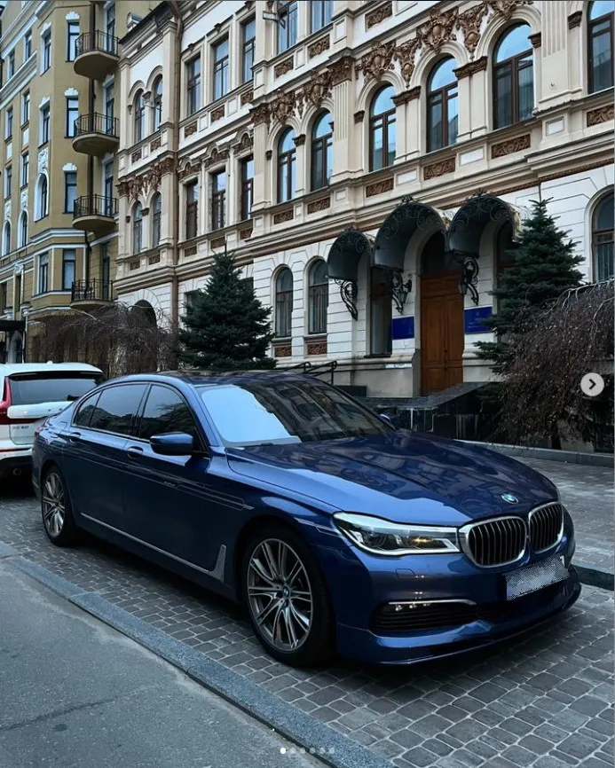 600    :      Alpina B7,    BMW.    dqxikeidqxitkant