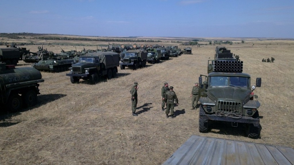 Учения на границе - с машин снят номера для конспирации