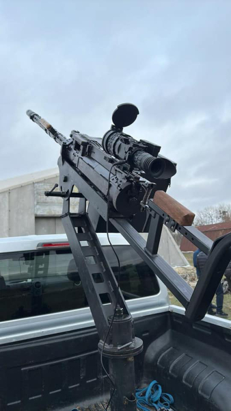 Прицел Арчер на пулемете КПВ калибра 14,5 мм Тепловизор прицел Archer зенвтный пулемет мобильные группы dqxikeidqxiqqeant