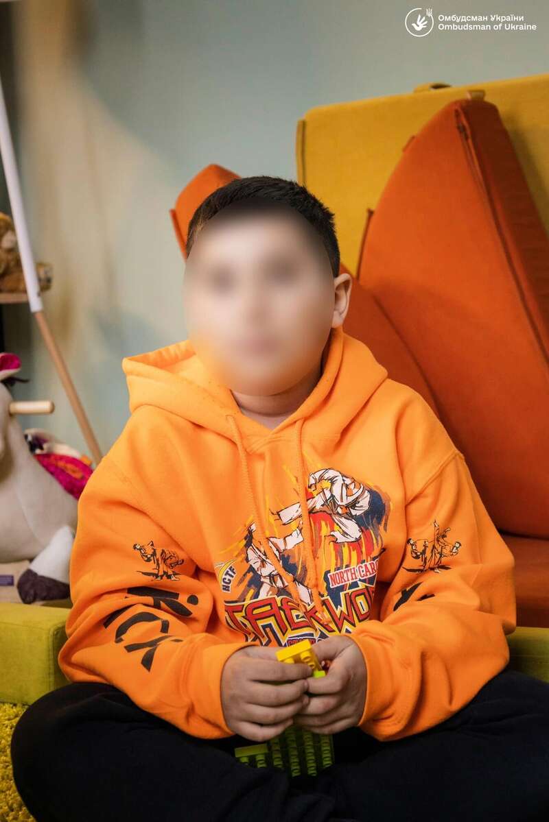 С оккупированных территорий вернули еще три семьи с детьми: Лубинец рассказал подробности