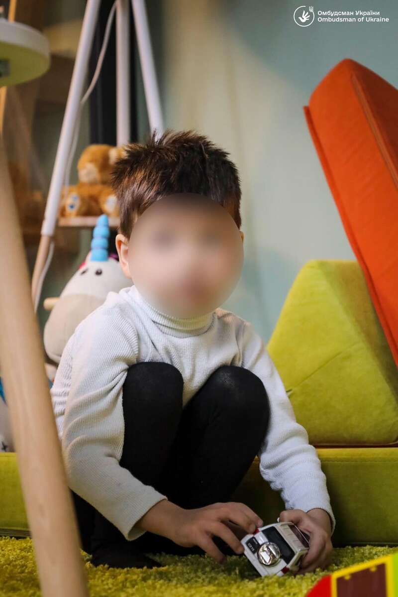 З окупованих територій повернули ще три родини з дітьми: Лубінець розповів подробиці dqxikeidqxitkant