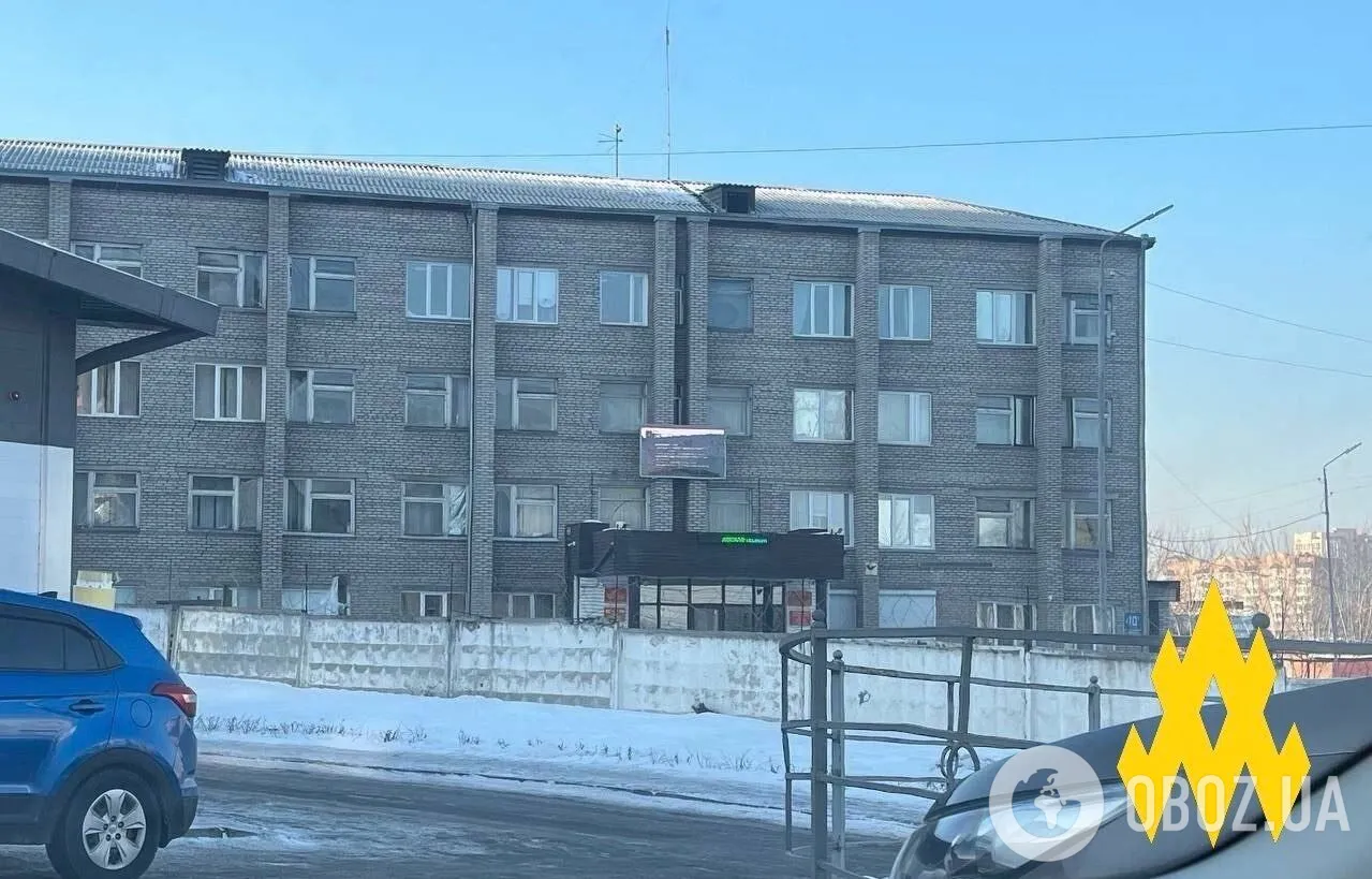 Украинские партизаны добрались до крупнейшего военкомата Красноярска. Фото