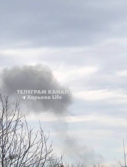 The invaders attacked Kharkov: smoke can be seen. Photo dqxikeidqxiqxxant