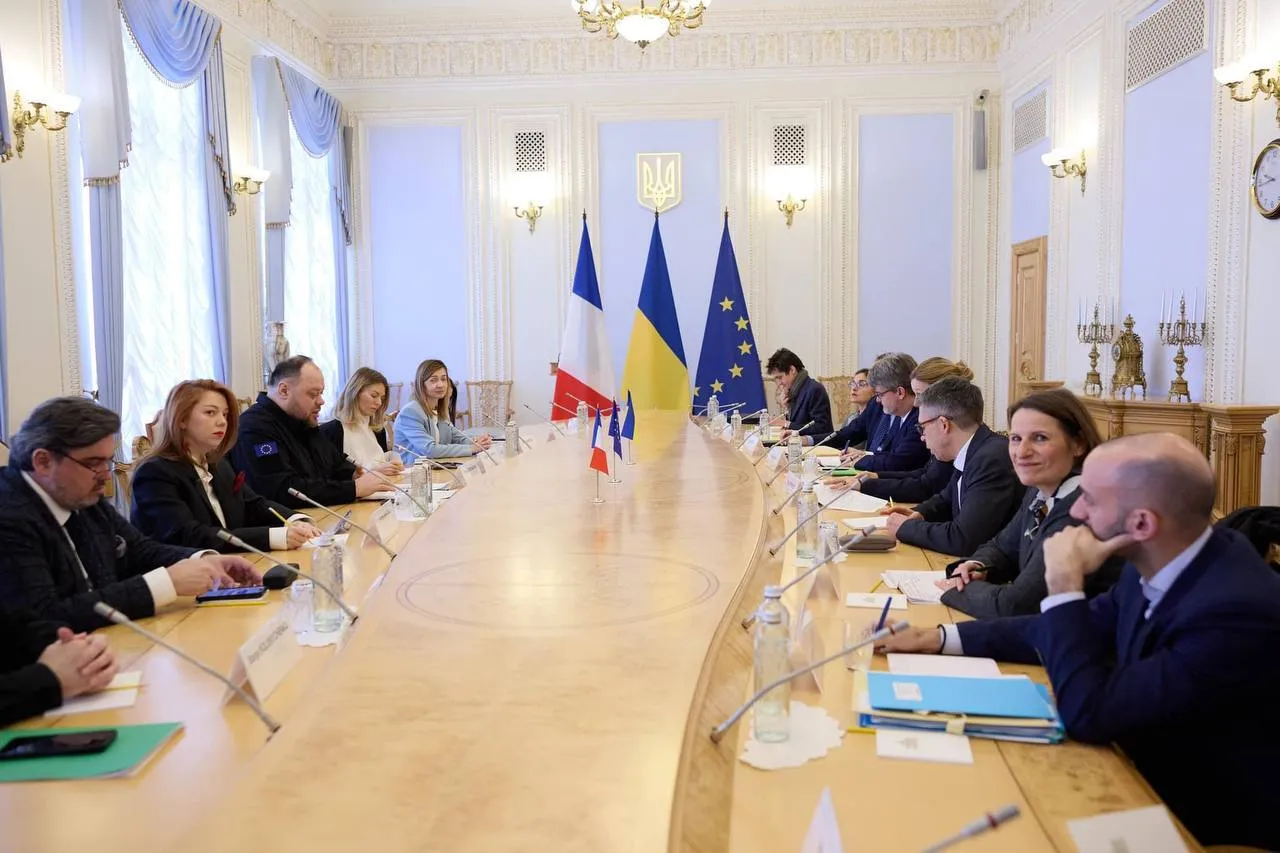 The head of the French National Assembly arrived in Kyiv. Photo