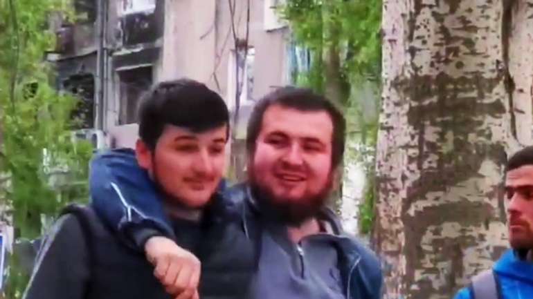 таджики Маріуполь