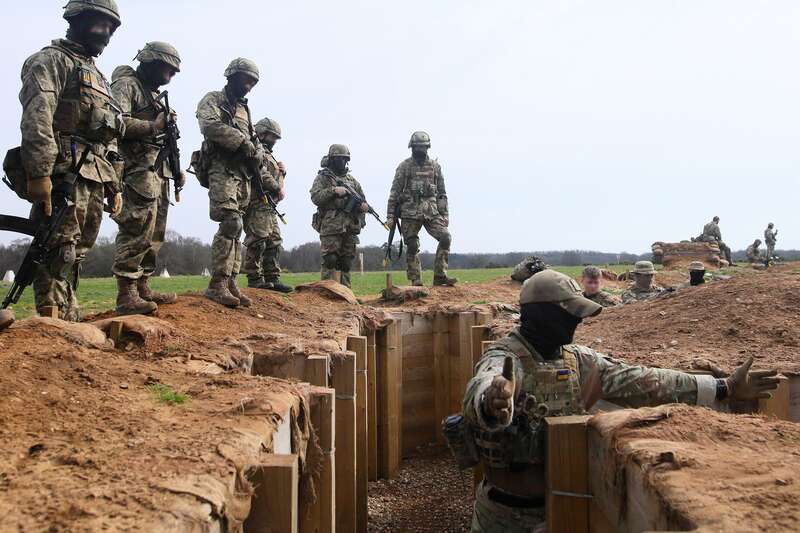 Навчання українських військових у Великобританії dqxikeidqxiqqeant