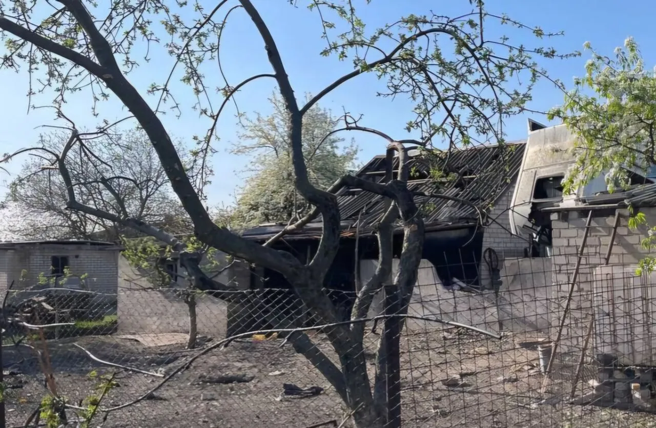 A Russian missile was shot down in Krivoy Rog: 15 houses were damaged by debris. Photo dqxikeidqxitkant