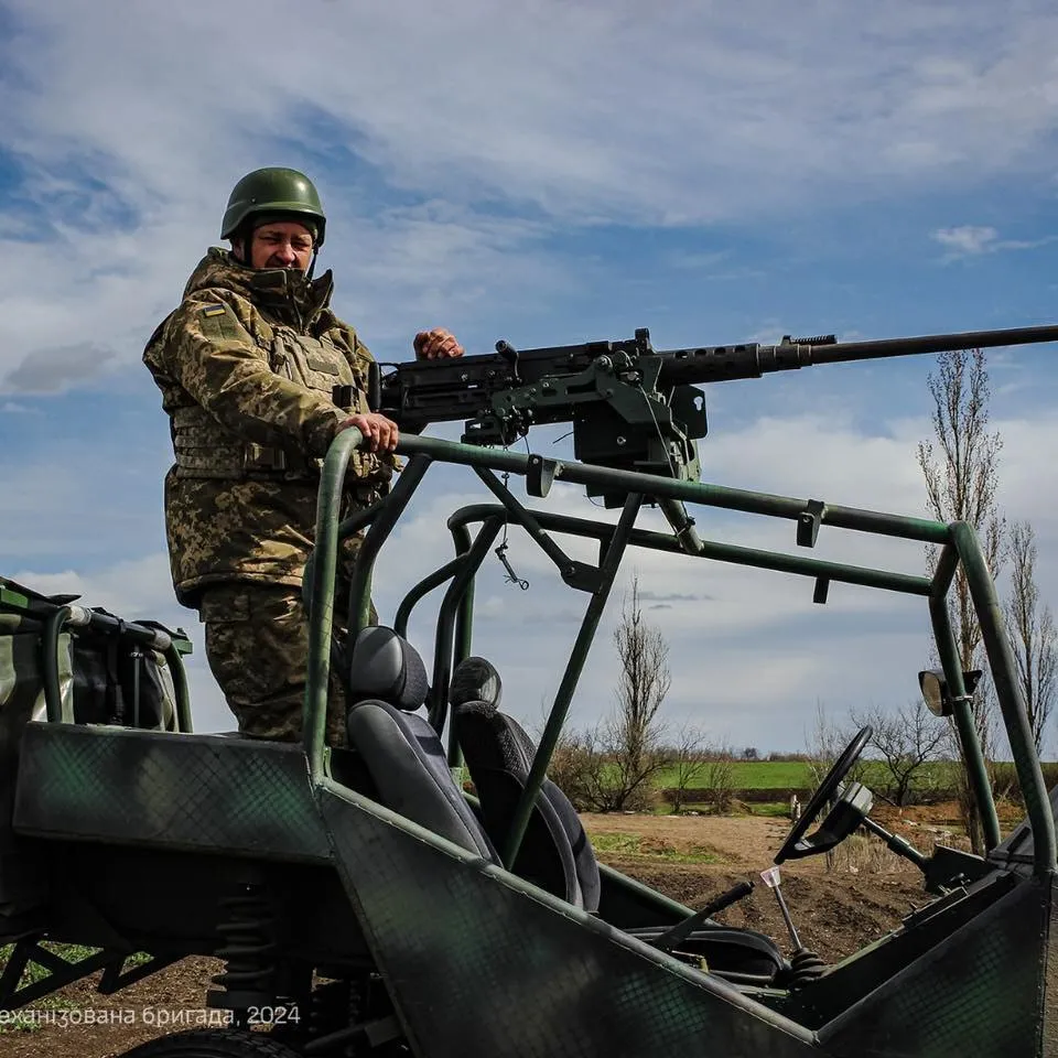 High maneuverability and firepower: the Armed Forces of Ukraine showed the use of buggy vehicles at the front. Photo dqxikeidqxitkant