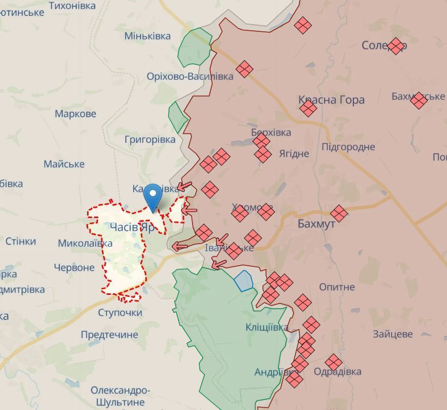 Враг пытается продвигаться по двум направлениям: в ОСУВ