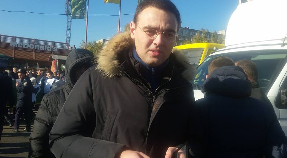 12191034_894928463960869_8320610740368355438_n