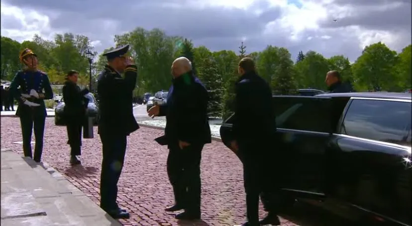 В России устроили шабаш по случаю 9 мая: кто прибыл на парад к Путину. Фото и видео dqxikeidqxitkant