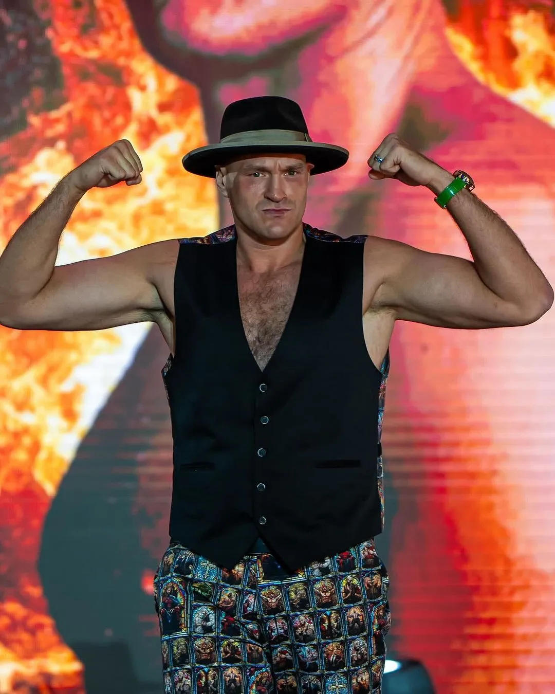 Ф’юрі пожертвує Україні частину гонорару за бій з Усиком – ЗМІ dqxikeidqxitkant