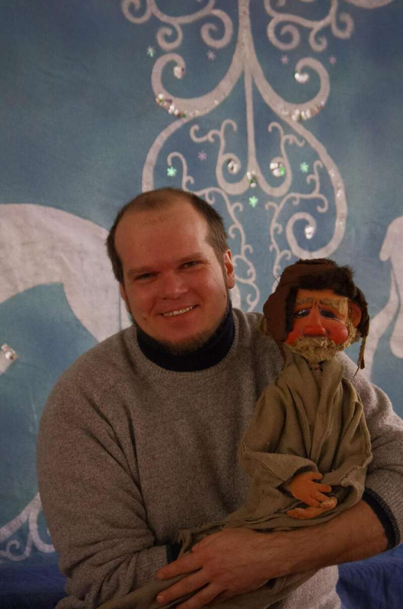        :     -  .  dqxikeidqxidant