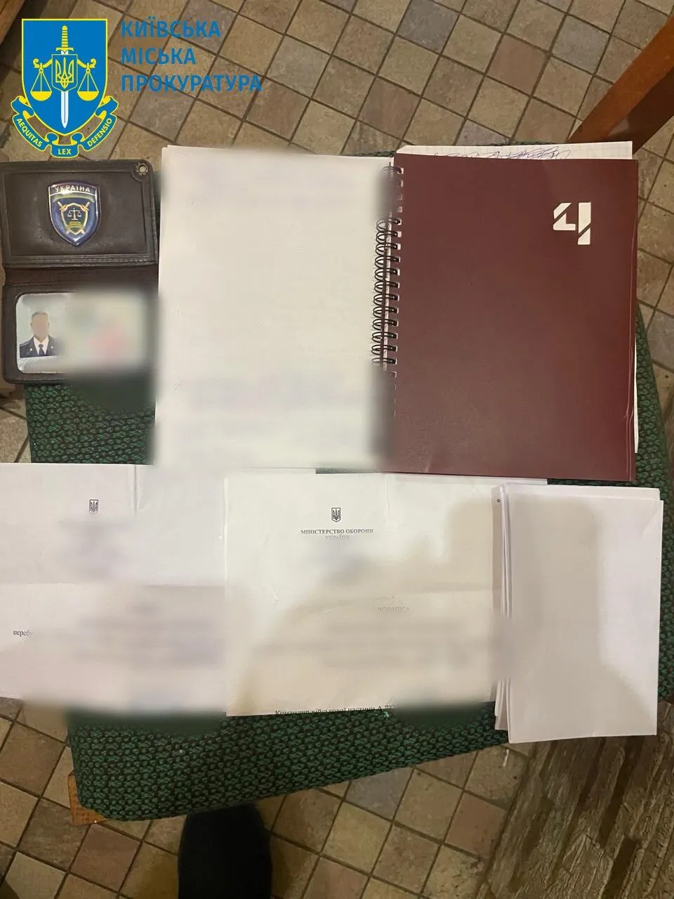 Продавали кокаїн у військовій формі: у Києві затримали наркоторговців-псевдорезервістів