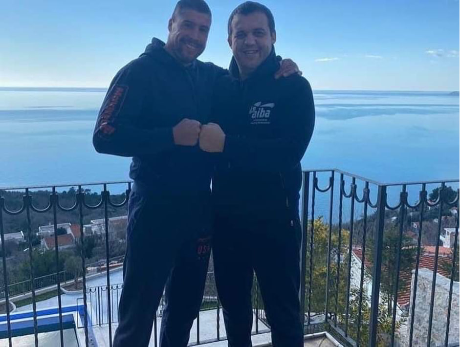 $8000   «».          dqxikeidqxitkant