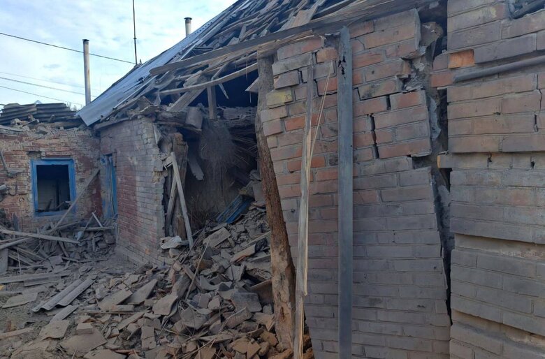 Захватчики в течение дня около десятка раз атаковали Никопольщину