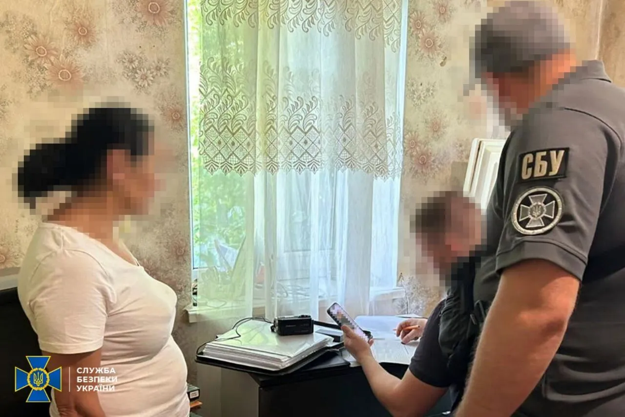 СБУ затримала агентку РФ, яка коригувала обстріли Харкова: вона сама запропонувала допомогу ворогу. Фото dqxikeidqxiqqeant