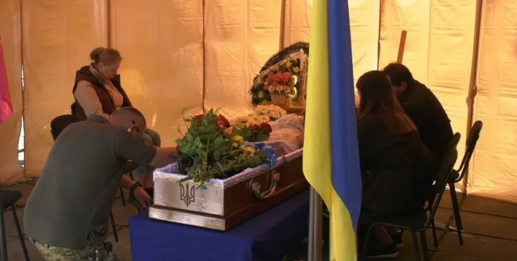 Ему навсегда будет 32: на Хмельнитчине простились с капитаном, погибшим в Донецкой области. Фото и видео