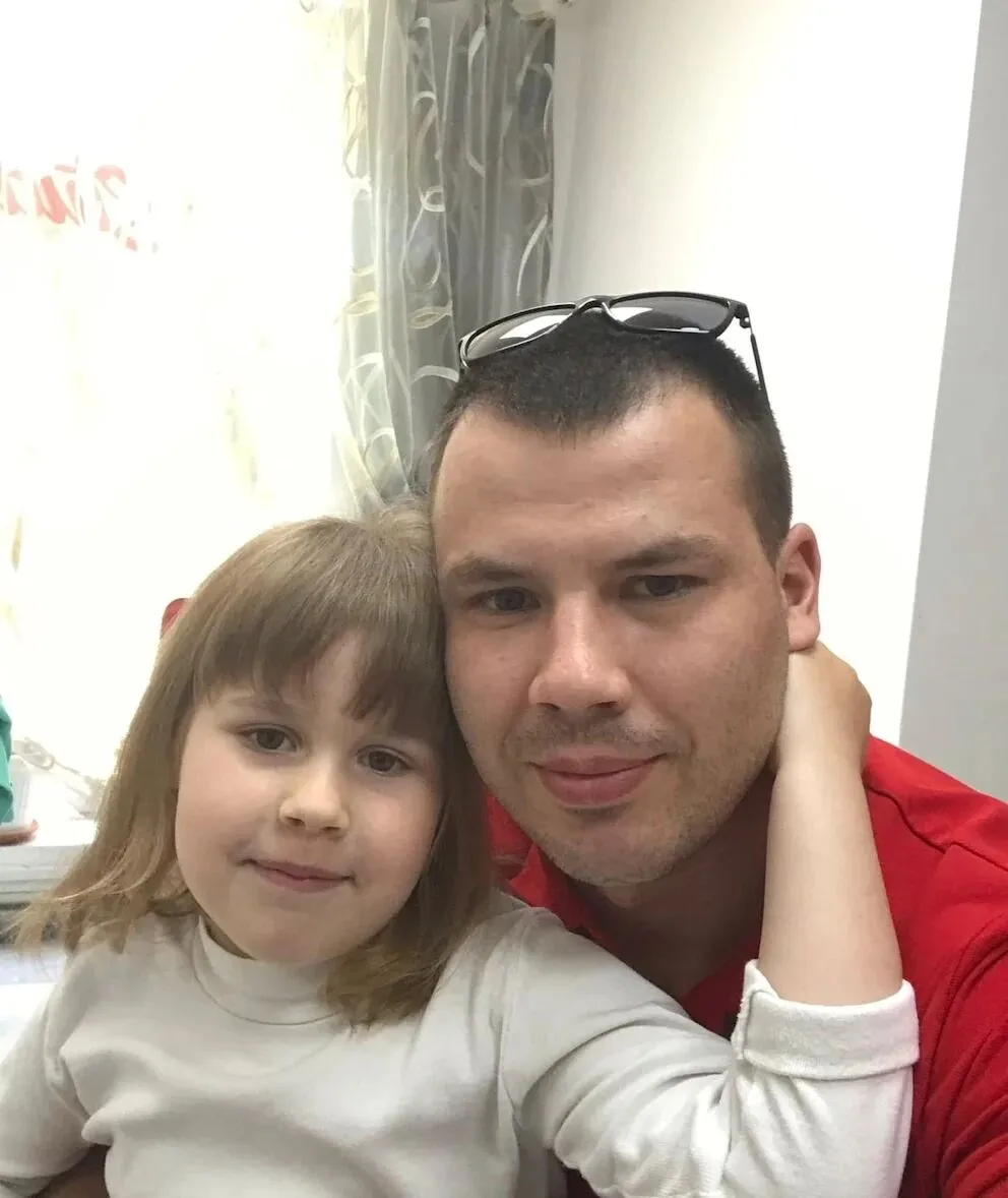 В Германии тысячи людей пришли на прощание с убитой 9-летней украинкой. Фото