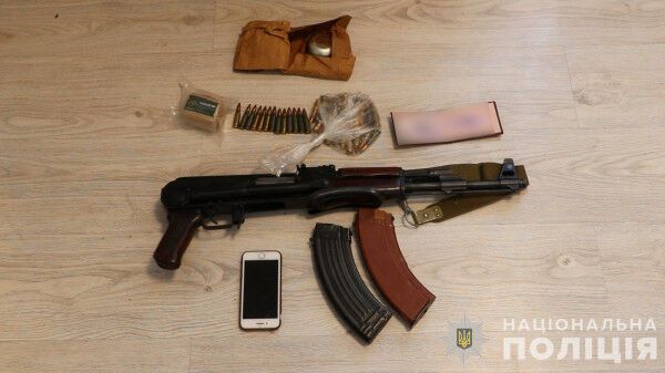 У Кривому Розі викрили злочинну групу, причетну до замаху на умисне вбивство. Фото та відео