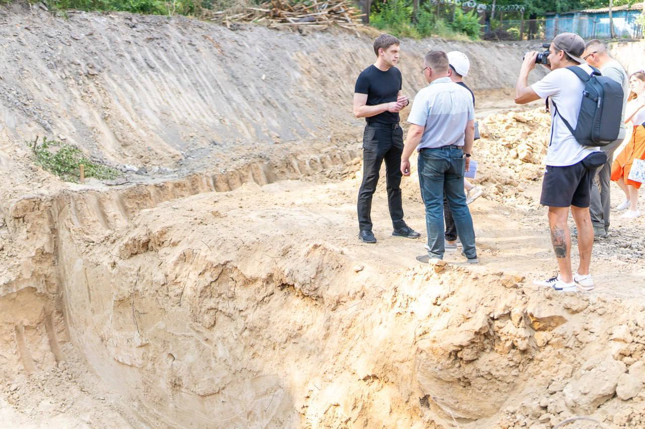 З’явилося фото з місця будівництва підземної школи в Запоріжжі dqxikeidqxitkant