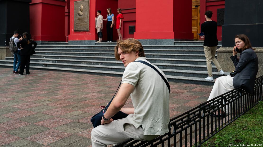 Студенти Київського національного університету імені Шевченка Студенти Київського національного університету імені Шевченка