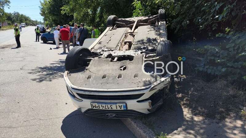 В Кривом Роге в ДТП по такси пострадали двое детей: появились детали. Фото