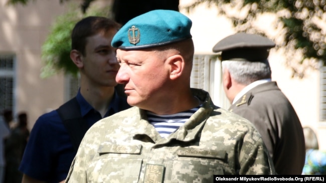 Колишній командувач Морської піхоти України генерал-лейтенант Юрій Содоль під час церемонії посвяти в молоді лейтенанти в Одеській військовій академії. Одеса, 2 червня 2018 року dqxikeidqxitkant