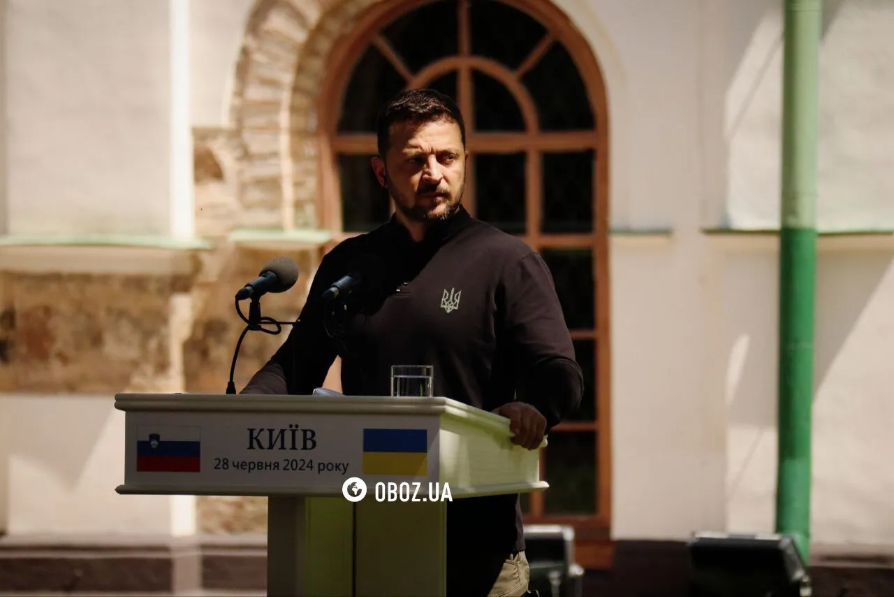 Президентка Словенії прибула з візитом до України та вшанувала пам’ять полеглих захисників. Відео