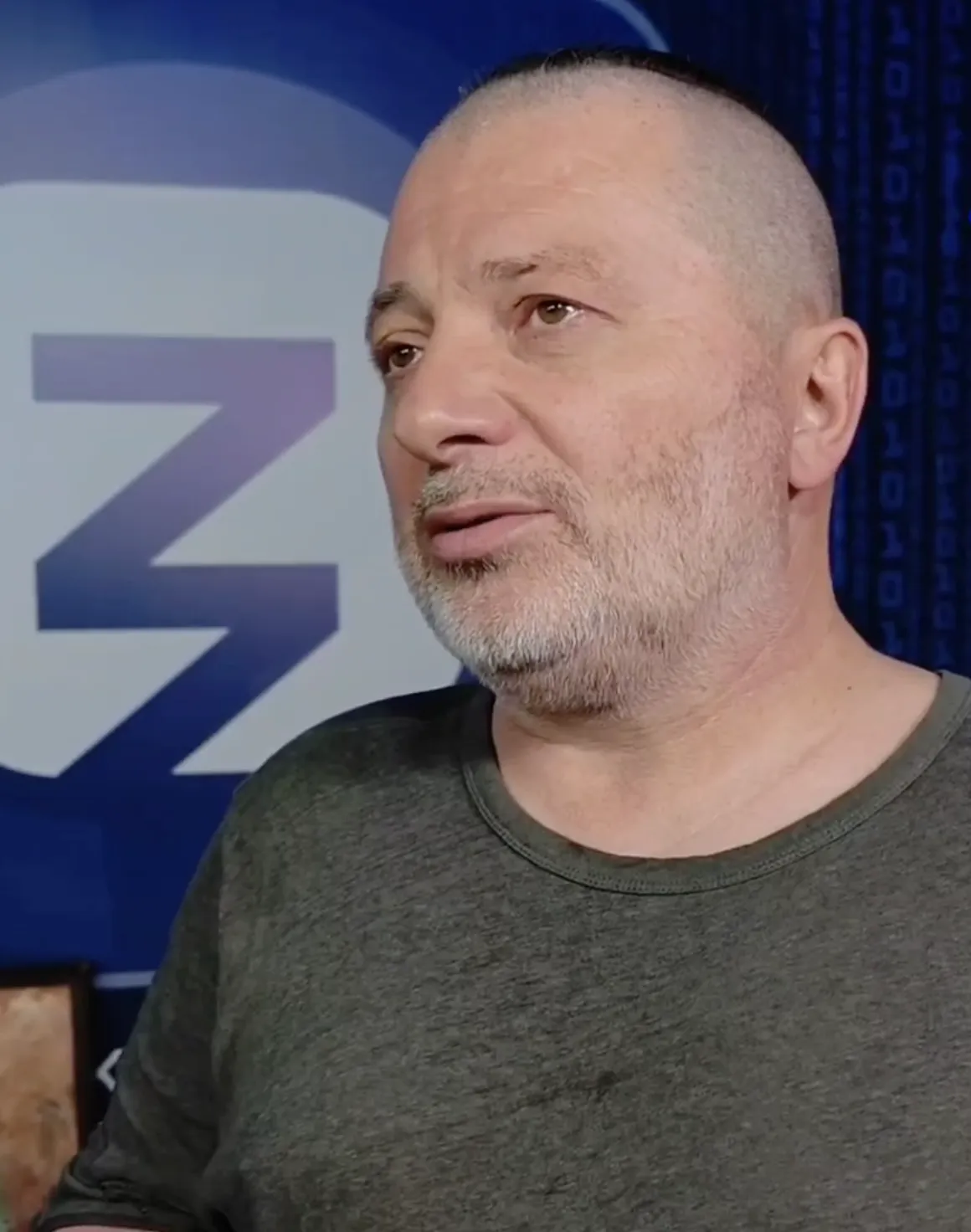 Лідер dqxikeidqxiqqeant