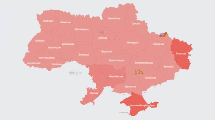 Увечері четверга по всій України оголосили повітряну тривогу через МіГ dqxikeidqxiqqeant