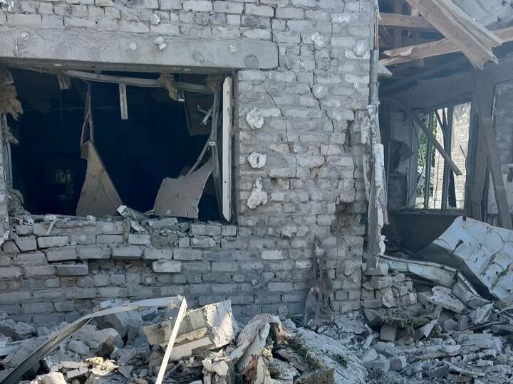 Війська РФ обстріляли Мирноград і Лиман: є жертва і поранені. Фото наслідків