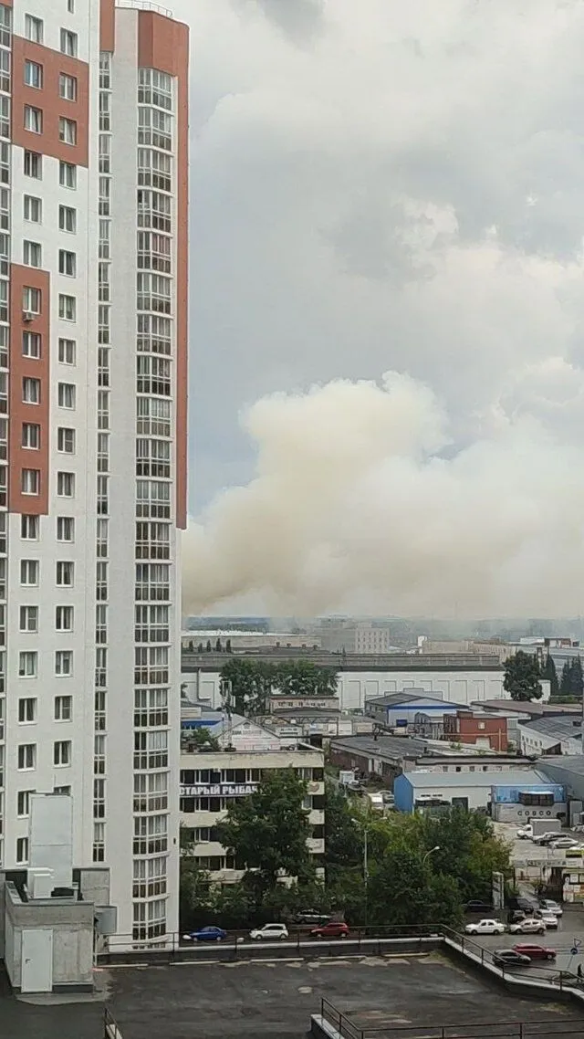 У Єкатеринбурзі спалахнула пожежа на